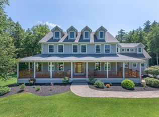 8 Parker Way, Falmouth, ME 04105