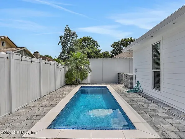 1709 ASHMORE GREEN Drive, Jacksonville, FL 32246