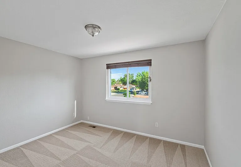 4635 W 63rd Pl — Photo 19