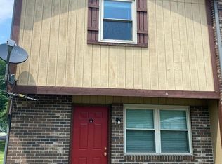 709 E Seneca St APT A, Albion, IN 46701