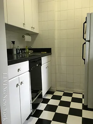 Rented by Living New York | media 14