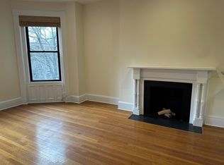 298 Commonwealth Ave APT 302, Boston, MA 02115