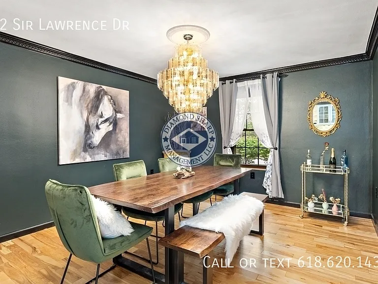 22 Sir Lawrence Dr — Photo 12