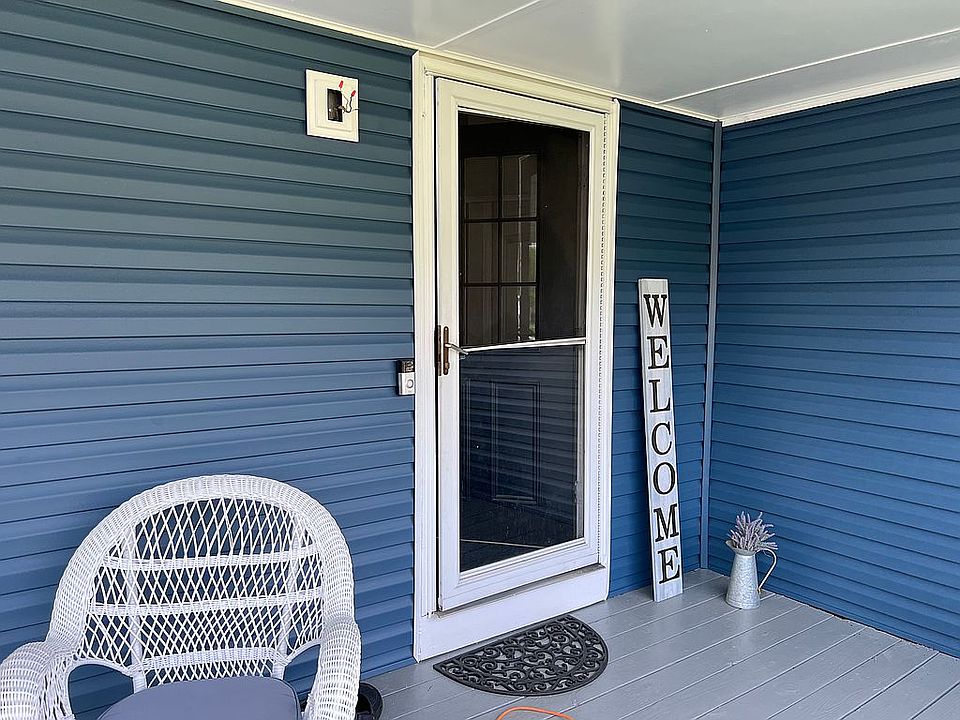 1st image of 2029 Aquia Dr