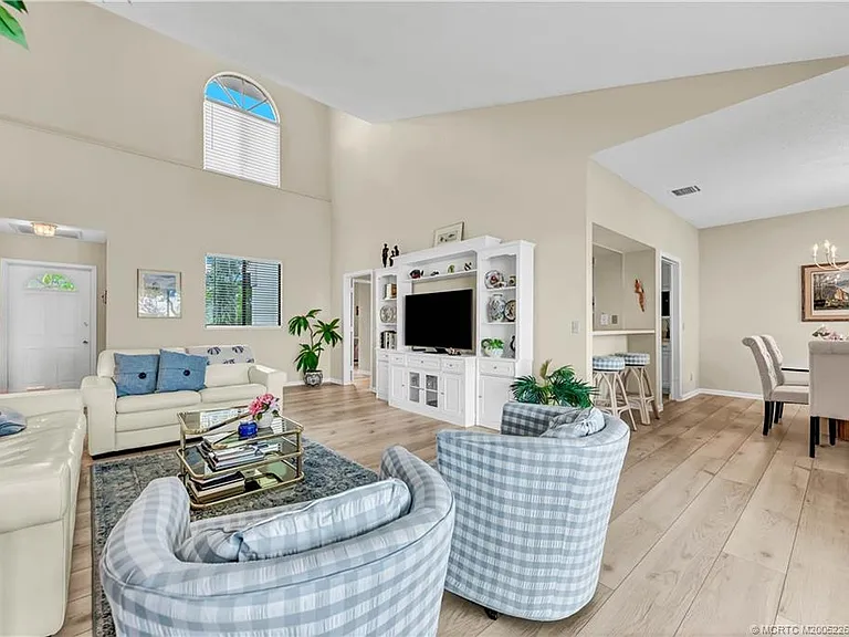 2560 NW Seagrass Dr #6B — Photo 7