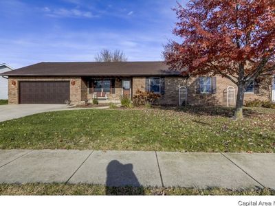 121 Parkway Dr, Chatham, IL, 62629