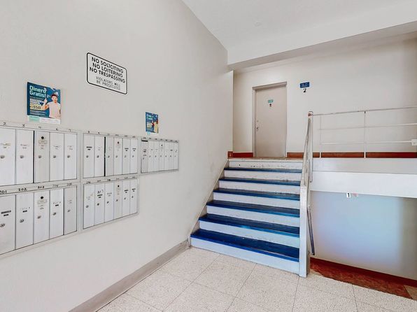 5610 54th Ave APT 105