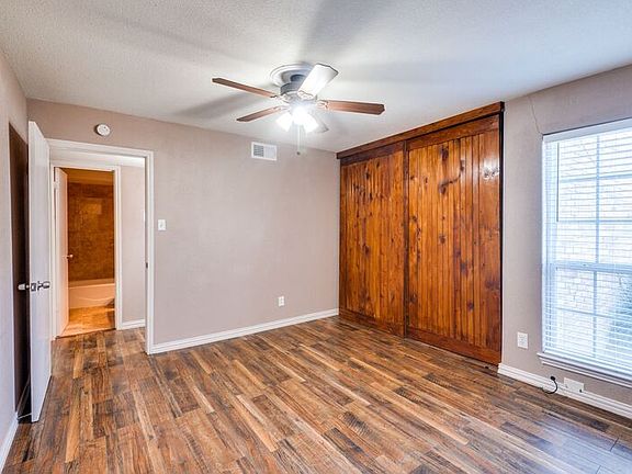 5th image of 2209 Heritage Cir