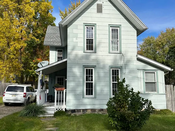 427 E Division St, Vicksburg, MI 49097