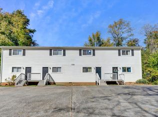 1106 Drewry Rd, Martinsville, VA 24112