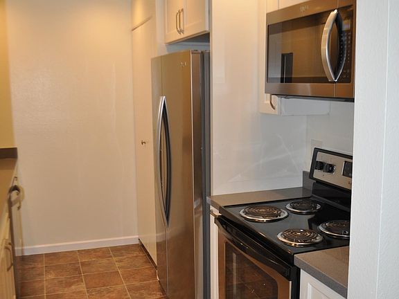 5th image of 3206 80th Ave SE APT 6