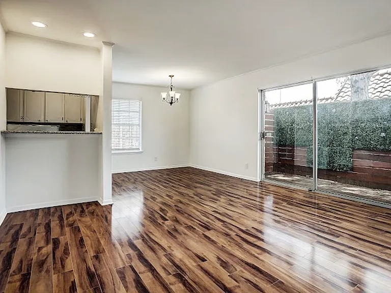 2824 Briarhurst Dr #34 — Photo 3