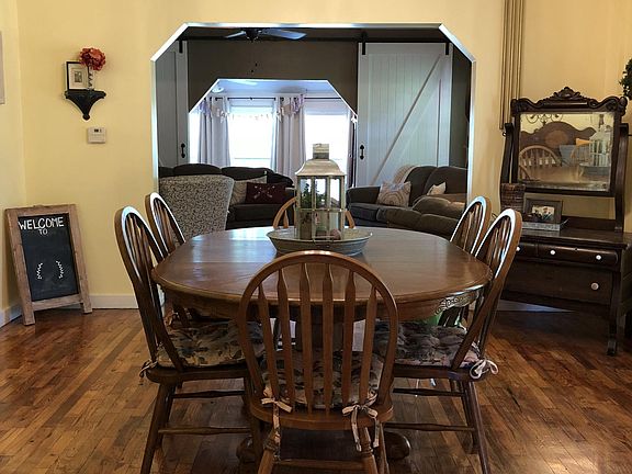 Dining with view into Living