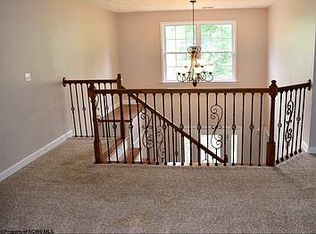 407 Sunrise Dr, Bridgeport, WV 26330