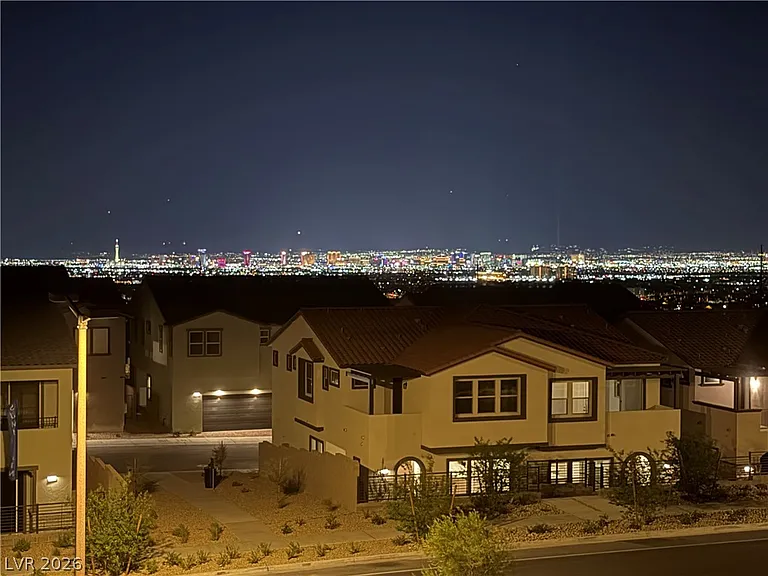 1741 N Desert Foothills Dr — Photo 44