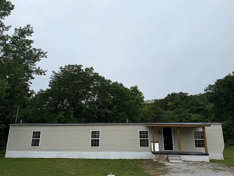 2950 Cedar Grove Rd — Photo 1