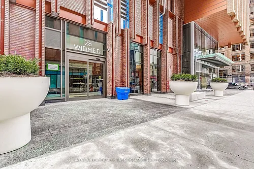 28 Widmer St #3923 Photo 1