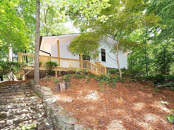 5th image of 701 Mountainview Dr