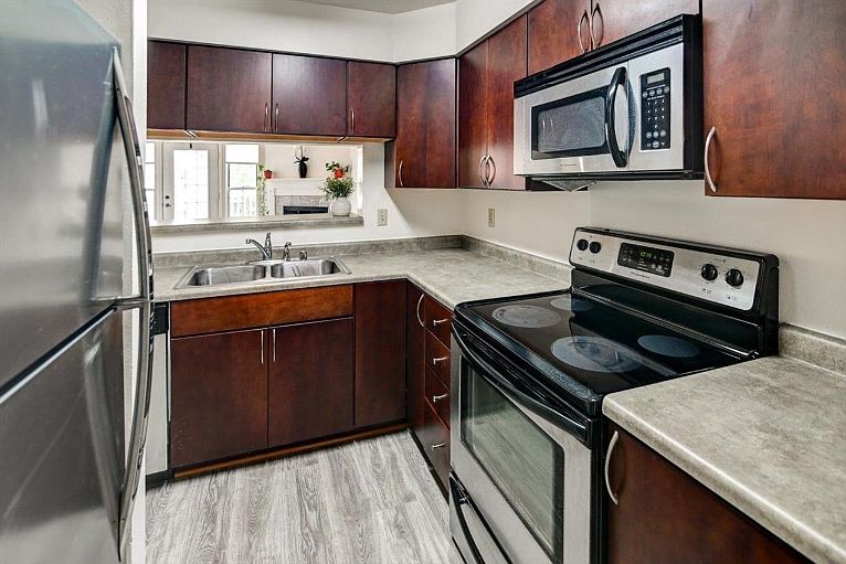 1st image of 901 Harbor House Dr Unit 5