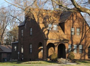 929 N Nelson Rd, Columbus, OH 43219