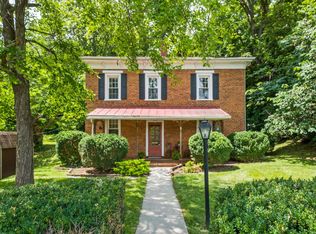 20 Bagby St, Staunton, VA 24401