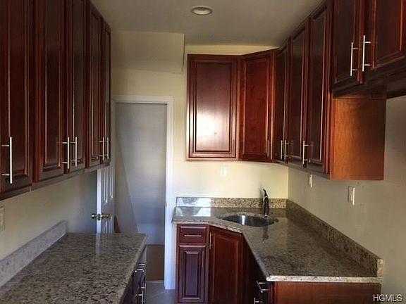 3rd image of 3341 Bouck Ave