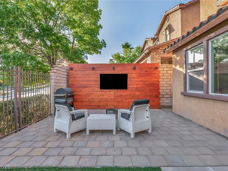 617 Apricot Rose Pl — Photo 50