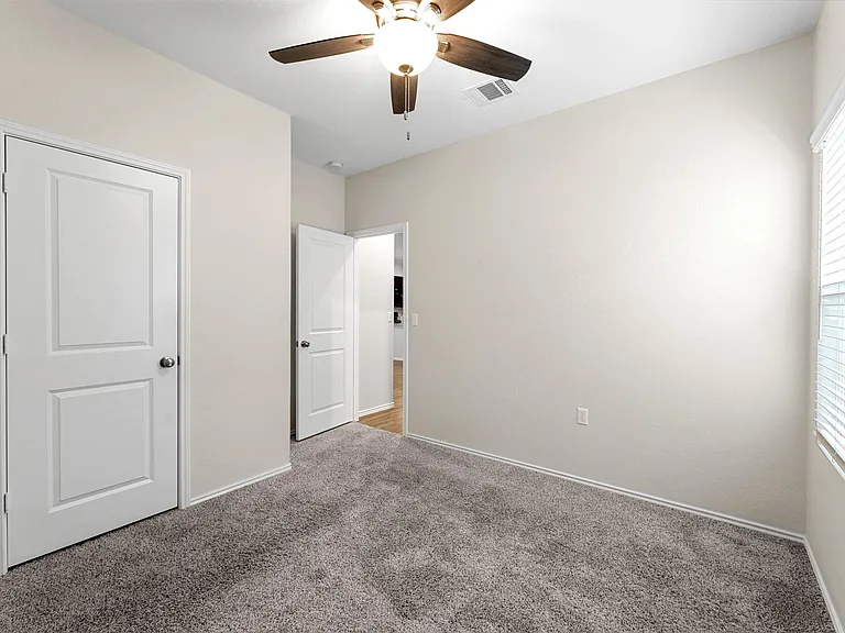 2537 Forgetmenot Ln — Photo 28