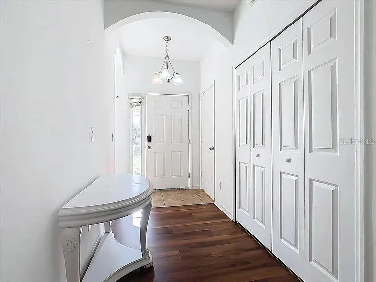 4715 Hemingway House St — Photo 2