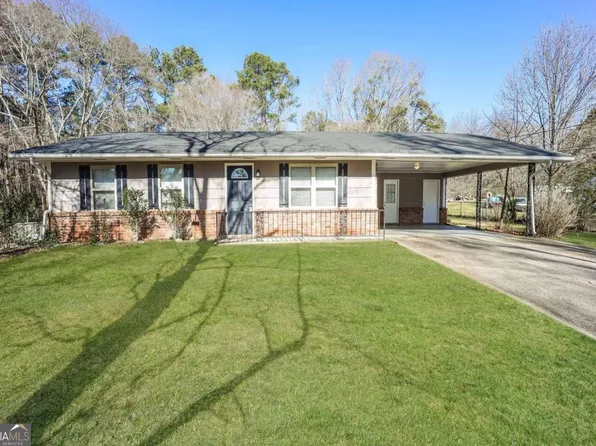5407 Pine Valley Dr, Union City, GA 30291