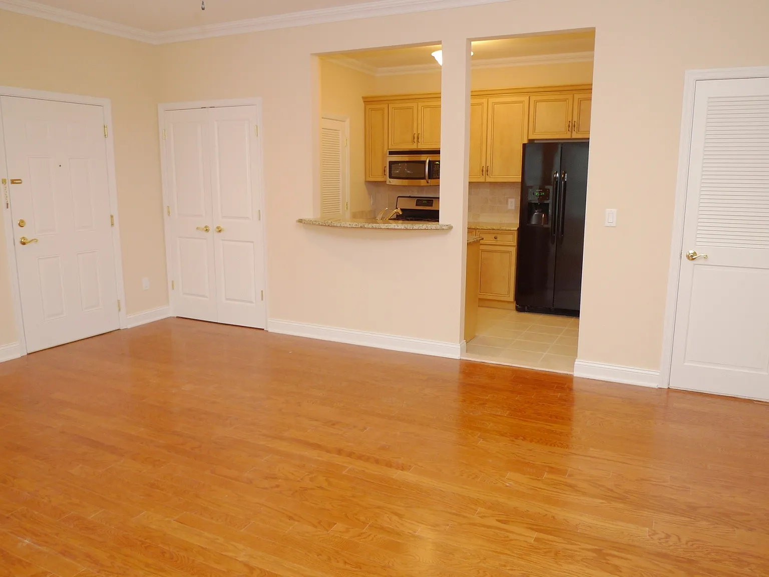 2 bed, $3,650 — Photo 2