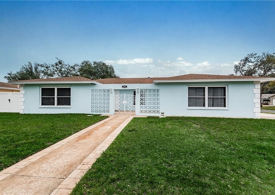 1st image of 2301 Saint Charles Dr