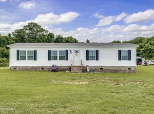 1119 Red Hill Rd, Mount Olive, NC 28365