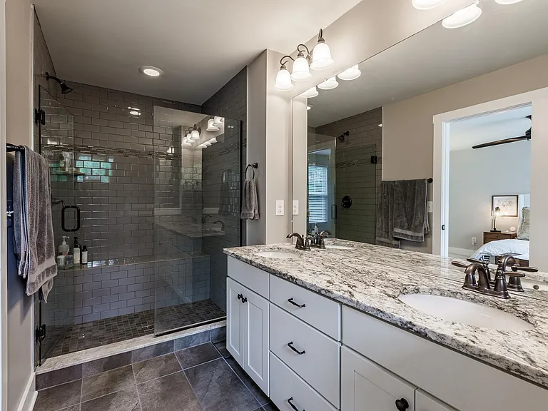 2785 Hartwick Dr — Photo 25