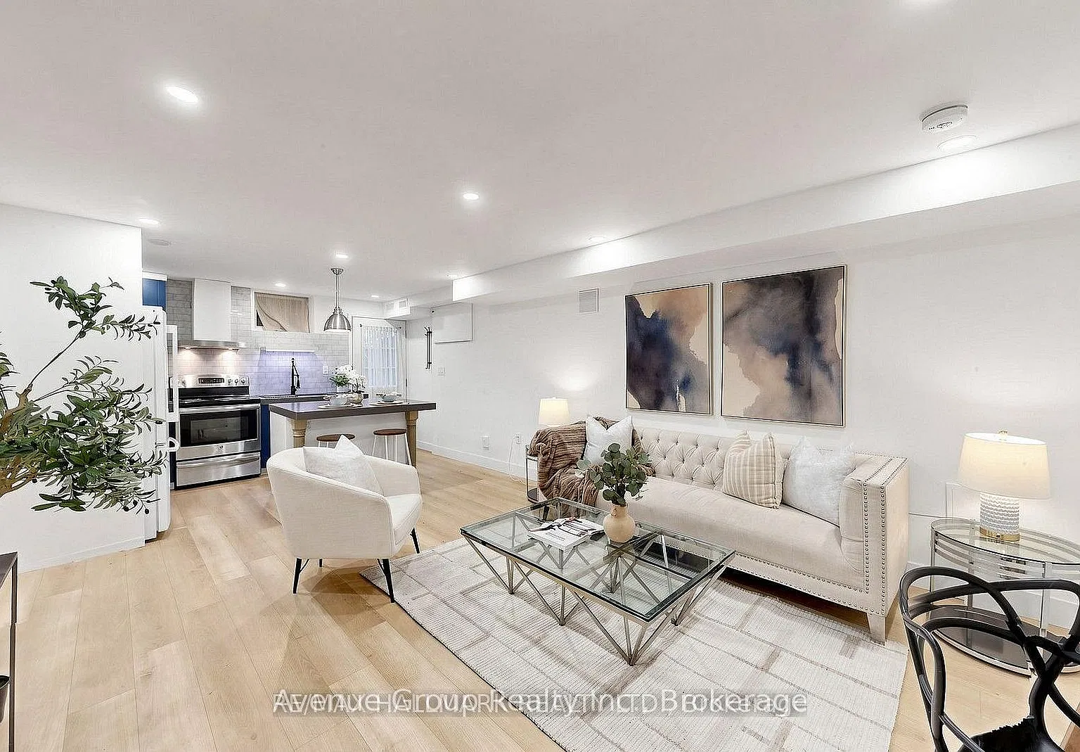 1 bed, $2,200 — Photo 1