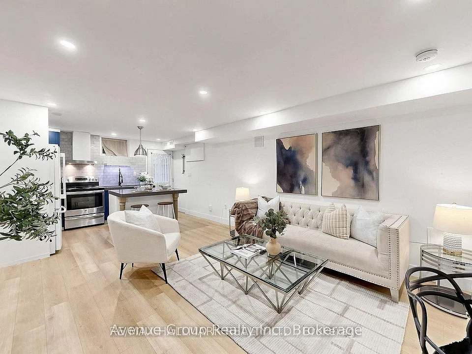 31 1/2 Granby St #BASEMENT