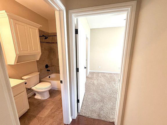 3rd image of 23 Samac Ln Lane
