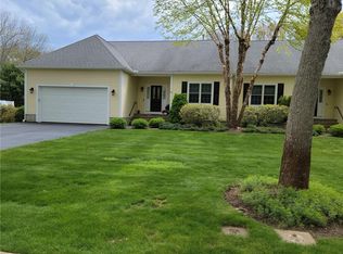 60 Crickett Cir, East Greenwich, RI 02818