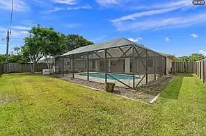 3 bed, 2.0 bath, 1650 sqft, $2,900 — Photo 3