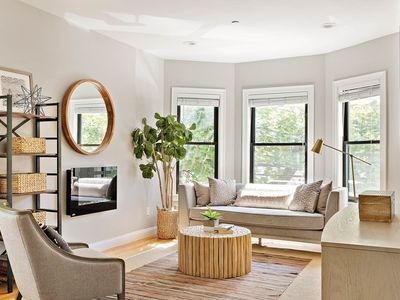 51 Dudley St #2, Cambridge, MA, 02140