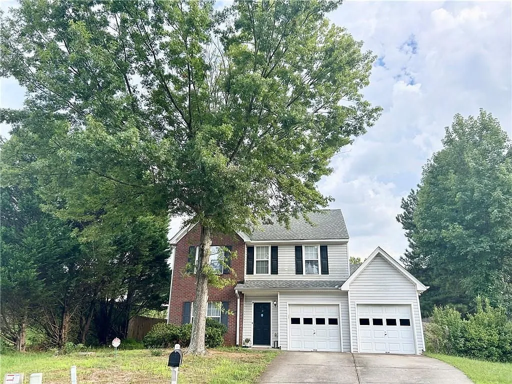 3 bed, 3.0 bath, 9148 sqft, $2,150 — Photo 1