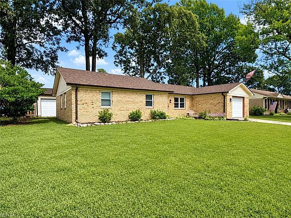 2nd image of 5440 Macqueen Dr