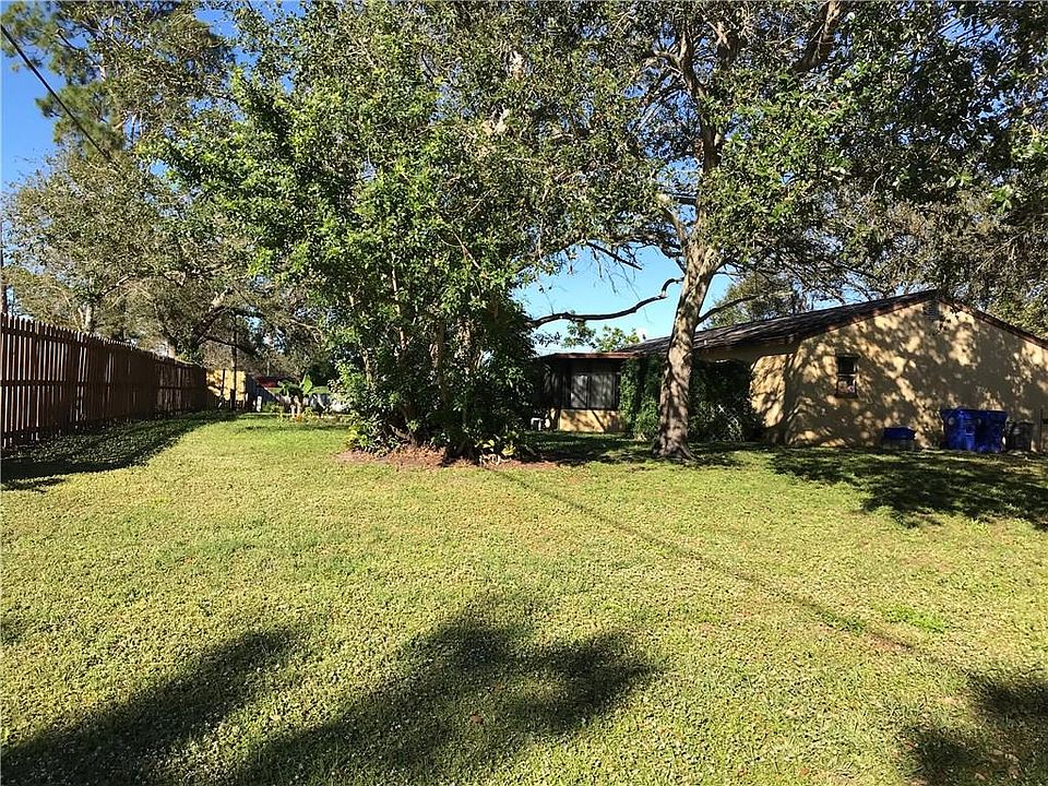 1st image of 2075 7th Dr SW