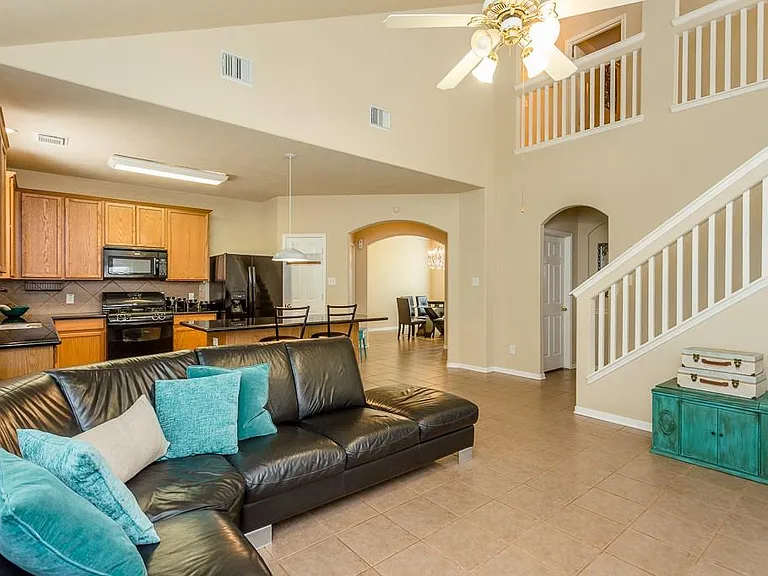 4530 Hall Croft Chase Ln — Photo 10
