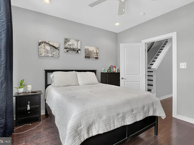 2441 Coral St — Photo 29