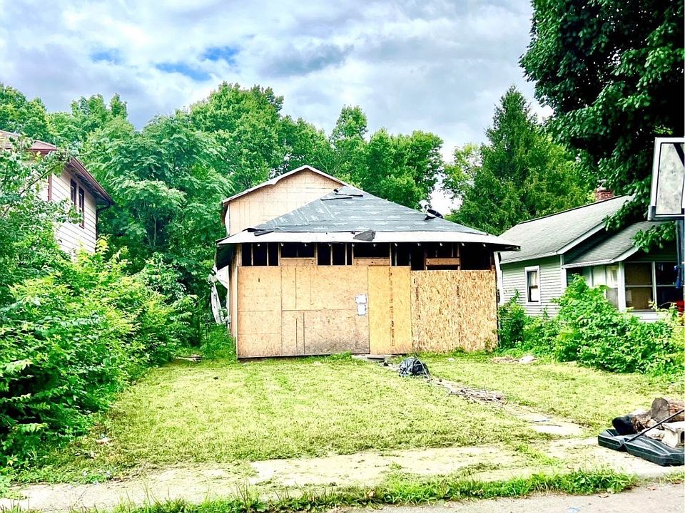 1st image of 1431 W 34th St