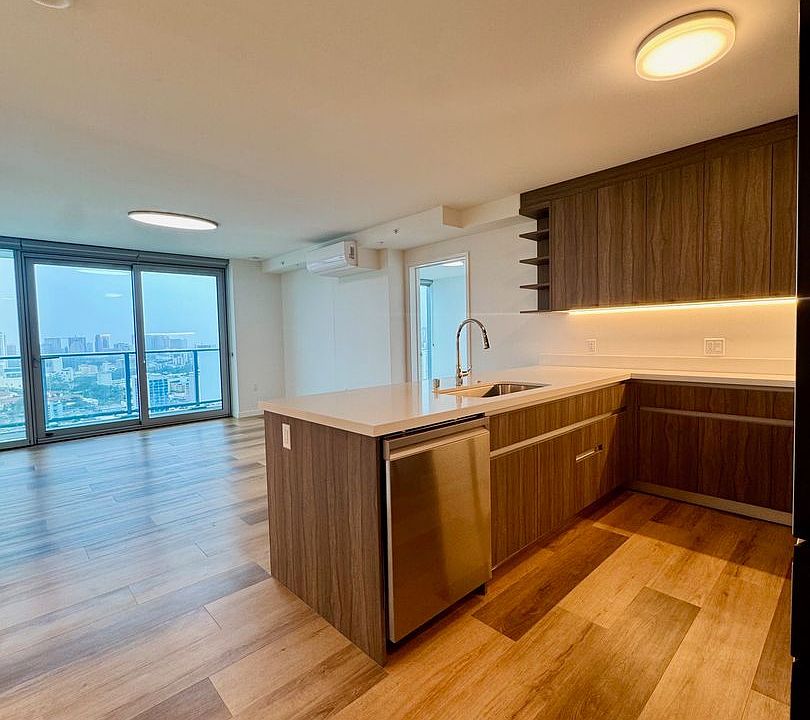 1st image of 825 Keeaumoku St Unit 3316R