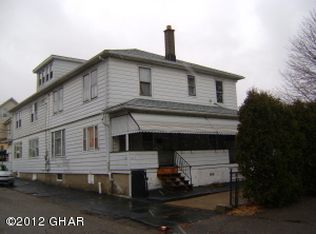 527 W 2nd St, Hazleton, PA 18201