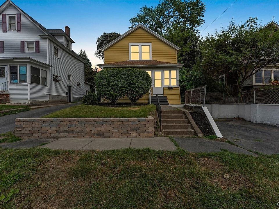 1st image of 124 Worden Ave