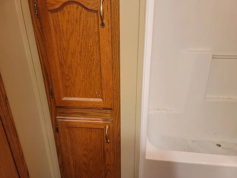 211 E 1st St #33 — Photo 22